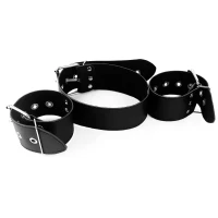 Нашийник з наручниками із натуральної шкіри Art of Sex - Bondage Collar with Handcuffs — Переглянути зображення 8