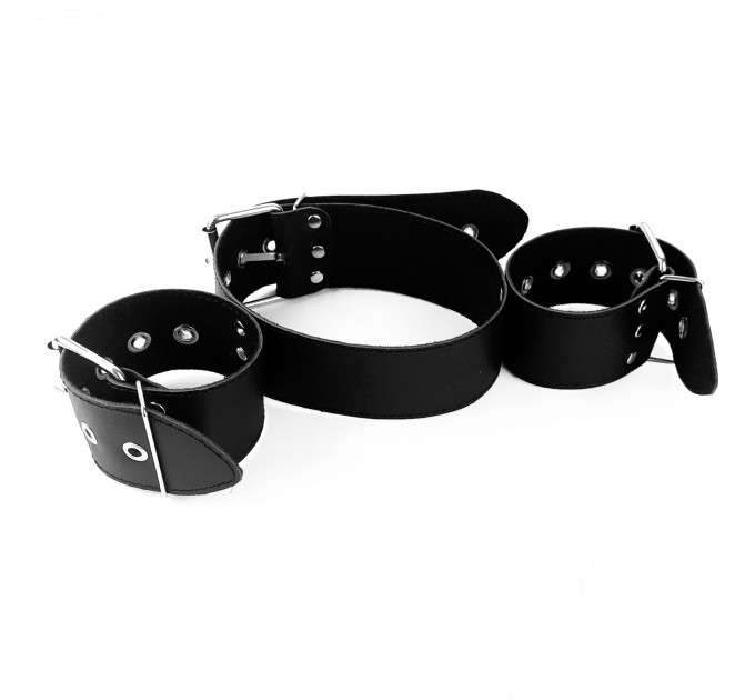Нашийник з наручниками із натуральної шкіри Art of Sex - Bondage Collar with Handcuffs