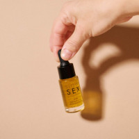 Успокаивающее масло для анального секса Bijoux Indiscrets Slow Sex Anal Soothing Oil Before & After 15 мл