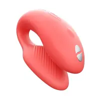 Смарт-вібратор для пар We-Vibe Chorus Crave Coral, сенсорне керування вібраціями стисненням пульта — Переглянути зображення 1