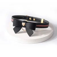 Нашийник з повідцем LOCKINK SEVANDA Love Heart Butterfly Leather Collar Set, чорно-рожевий, з бантом — Переглянути зображення 6