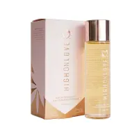 Масажна олія HighOnLove Massage Oil - Decadent White Chocolate (120 мл) з маслом насіння конопель — Переглянути зображення 1