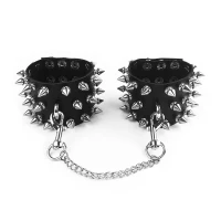 Наручники з шипами Art of Sex - Rose Spiked Leather Handcuffs, натуральна шкіра — Просмотреть изображение 3