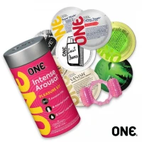 Подарунковий набір ONE Intense Arousal, у комплекті 6 презервативів, 6 саше з лубрикантом, віброкільце — Переглянути зображення 2