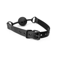 Повітропроникний кляп Bedroom Fantasies: Breathable Silicone Ball Gag, чорний — Переглянути зображення 2