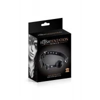 Повітропроникний кляп Fetish Tentation Premium Leather gag with stiff ball, шкіряний ремінець — Переглянути зображення 2