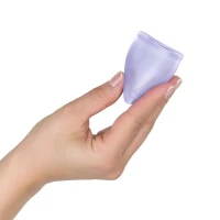 Менструальна чаша Fun Factory FUN CUP SIZE B Purple, багаторазова, діаметр 4,3 см, об’єм 30 мл — Переглянути зображення 4