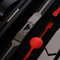 БДСМ-набір LOCKINK All-in-1 BDSM Play Kit, чорний, ремені, маска, кляпи, анальні пробки, свічки — Переглянути зображення 3