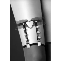 Гартер на ногу Bijoux Pour Toi - WITH HEART AND SPIKES Black, сексуальна підв'язка з сердечком — Переглянути зображення 2