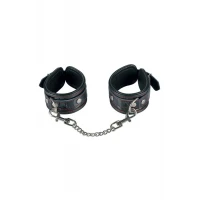 Наручники Fetish Tentation Premium Patent Leather Handcuffs, знімний ланцюжок — Переглянути зображення 2