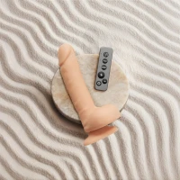 Фалоімітатор з вібрацією та ротацією Strap-On-Me Rotating &amp; Vibrating Realistic Dildo – L – Vanilla — Переглянути зображення 5