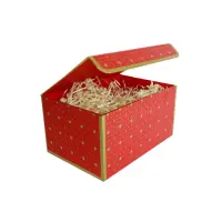 Подарункова коробка червона з золотим геометричним малюнком, M — 23×16×12 см — Переглянути зображення 2