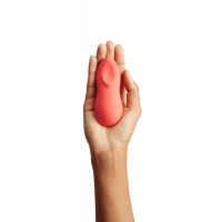 Потужний мінівібромасажер Touch X Crave Coral by We-Vibe, зручно поєднувати з проникним сексом — Переглянути зображення 7