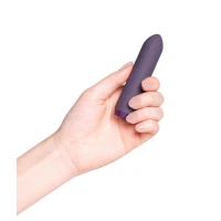Мінівібратор Je Joue - Classic Bullet Vibrator Purple з глибокою вібрацією і фіксацією на палець — Переглянути зображення 9