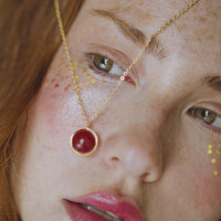 Набор Bijoux Indiscrets HOROSCOPE - Leo (Лев) вибратор на палец, гель для клитора, подвеска