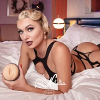 Мастурбатор Kiiroo Feel Natalia Starr, копія вагіни порнозірки — Переглянути зображення 7