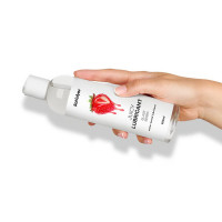 Лубрикант на водной основе Satisfyer Juicy Lubricant Blast Berry water based 300 мл — Просмотреть изображение 6