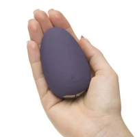 Преміум вібромасажер Je Joue - Mimi Soft Purple, м'який кінчик, глибока вібрація — Переглянути зображення 5