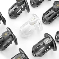 Клітка для пеніса LOCKINK SEVANDA Plastic Penis Chastity Cage, чорна, 3 кільця різних розмірів — Переглянути зображення 8
