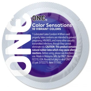 Презерватив ONE Color Sensations Struck by ONE, 1 шт, лавандово-бузковий, гладенький, зі змазкою