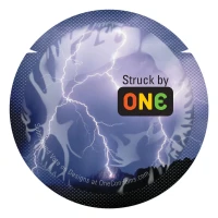 Презерватив ONE Color Sensations Struck by ONE, 1 шт, лавандово-бузковий, гладенький, зі змазкою — Переглянути зображення 1