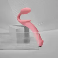 Безремінний страпон Strap-On-Me Rose M, повністю регульований, діаметр 3,3 см — Переглянути зображення 2