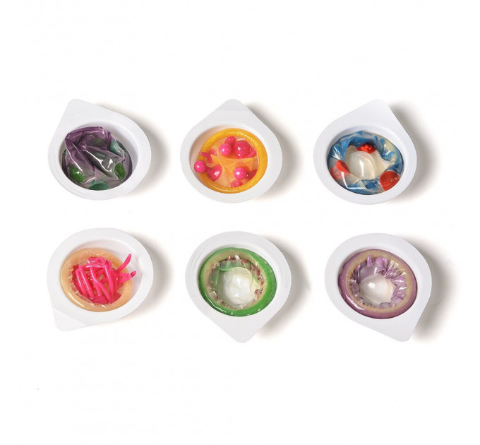 Насадка на член Recare Pink Monster Spike Condom (презерватив з кульками та вусиками)