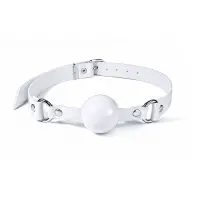 Кляп силіконовий Feral Feelings Silicon Ball Gag White/White, білий ремінець, біла кулька — Переглянути зображення 1