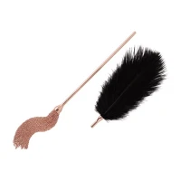 Лоскітка з металевим флогером Rosy Gold - Feather Tickler &amp; Whip — Переглянути зображення 1