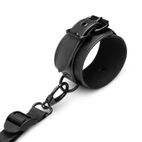 Фіксатор на ліжко з наручниками та поножами Bedroom Fantasies: Under the bed Restraint Bondage Set — Переглянути зображення 6