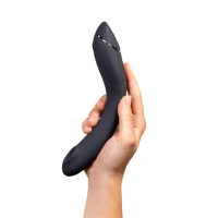 Вакуумний стимулятор для точки G та клітора з вібрацією Womanizer OG Dark Grey, 12 рівнів, 3 режими — Переглянути зображення 10