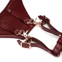 Шкіряні трусики для вібратора Liebe Seele Wine Red Forced Orgasm Strop, повністю регульовані — Переглянути зображення 8