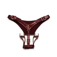 Шкіряні трусики для вібратора Liebe Seele Wine Red Forced Orgasm Strop, повністю регульовані — Переглянути зображення 2