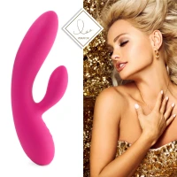 Гнучкий вібратор кролик з двома моторами FeelzToys Lea Rabbit Vibrator Rubine Red — Переглянути зображення 2