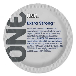 Презерватив ONE Extra Strong, 1 шт, розширена форма, зі змазкою, підходить для анального сексу