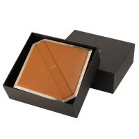 Сумка для секс-іграшок LOCKINK Mysterious Square Kink Bag, коричнева, набір для бондажу в комплекті — Переглянути зображення 8