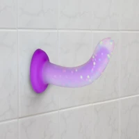 Фалоімітатор, що світиться в темряві, ADDICTION Rave 8″, Glow in the Dark Dildo Purple Confetti, 20,3 см — Переглянути зображення 9