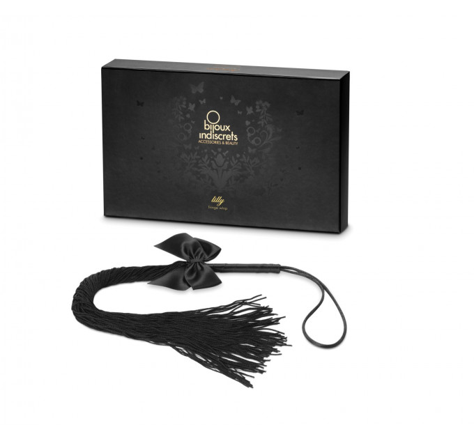 Батіг Bijoux Indiscrets - Lilly - Fringe whip прикрашений шнуром і бантиком, в подарунковій упаковці