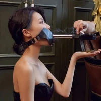 Набір для домінування LOCKINK SEVANDA Objectification Human Furniture Set, маска та 4 насадки — Переглянути зображення 11