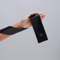 Сатиновая повязка на глаза YESforLOV BLACK SATIN BLINDFOLD (мятая упаковка!!!) — Просмотреть изображение 3