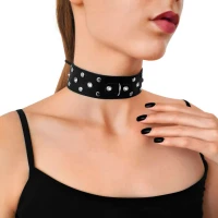 Нашийник з натуральної шкіри із заклепками та стразами Art of Sex - Jenna Collar, Чорний — Переглянути зображення 1