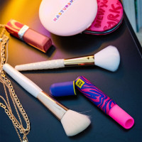 Вакуумный клиторальный стимулятор-помада Romp Lipstick, 7 уровней интенсивности — Просмотреть изображение 10