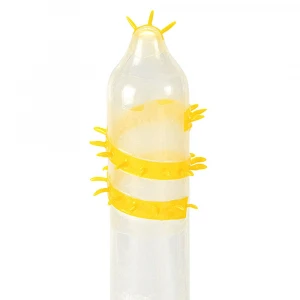 Насадка на член Recare Spike Condom Yellow (презерватив з вусиками та спіраллю шипів)