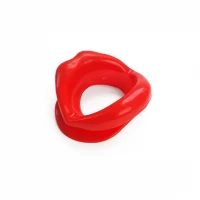 Кляп-розширювач у формі губ Art of Sex – Gag lip, червоний — Переглянути зображення 2