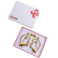 Наручники LOCKINK Love-slave Handcuffs, золотисті, металеві, у формі стремен — Переглянути зображення 8