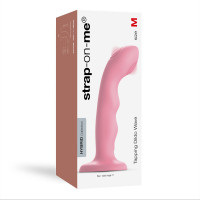 Насадка для страпона с двойной точечной пульсацией Strap-On-Me TAPPING DILDO WAVE – CORAL PINK, М
