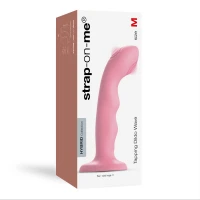 Насадка для страпона з подвійною точковою пульсацією Strap-On-Me TAPPING DILDO WAVE – CORAL PINK, М — Просмотреть изображение 8