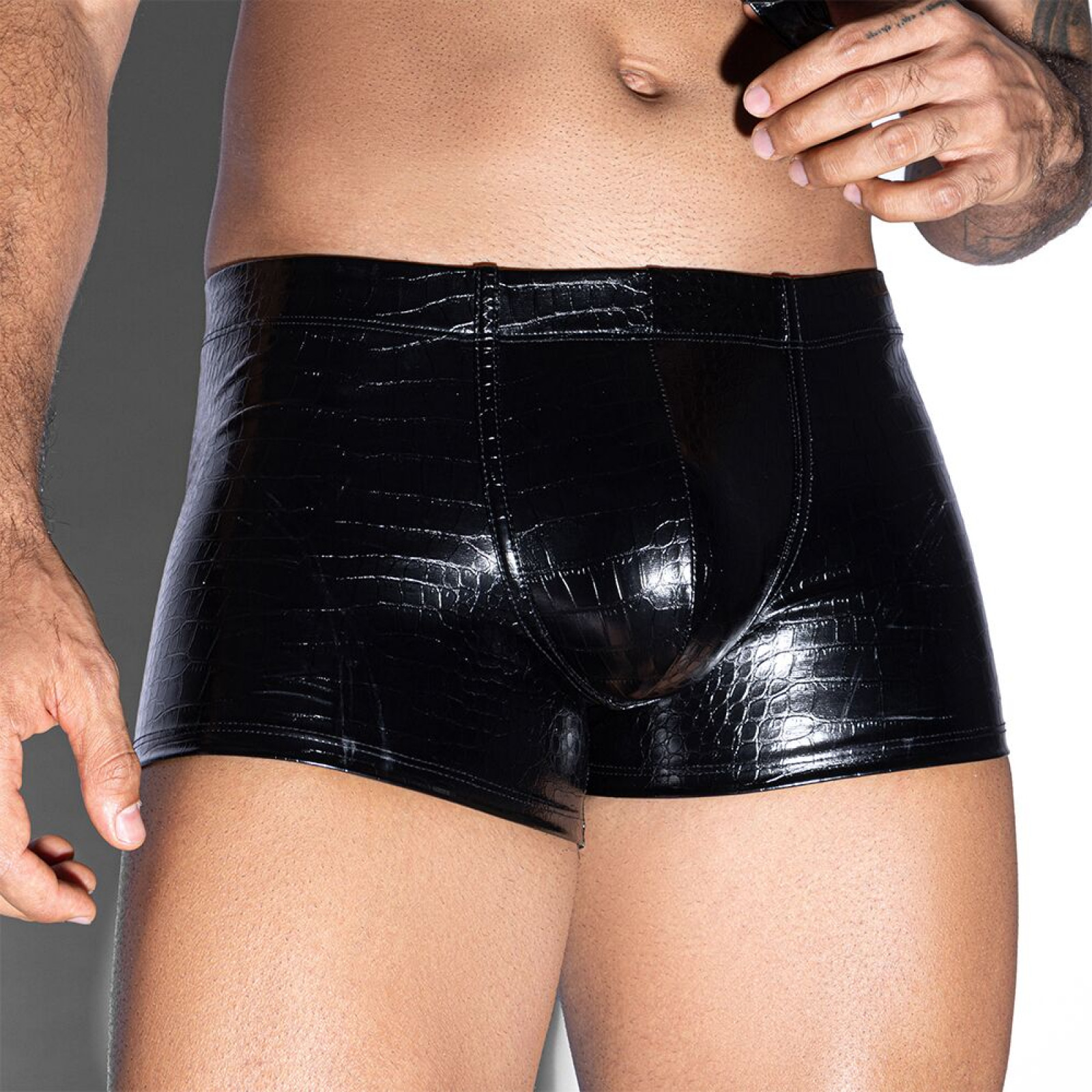 Еротичні чоловічі лакові труси зі шнурівкою JSY 9118T One Size