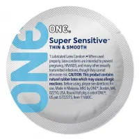 Набір презервативів ONE Super Sensitive, 100 шт, гладенькі, з додатковою змазкою, паковання-тубус — Просмотреть изображение 2