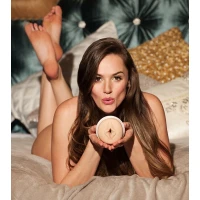 Мастурбатор Fleshlight Girls: Tori Black - Torrid, зі зліпка вагіни, дуже ніжний — Переглянути зображення 3